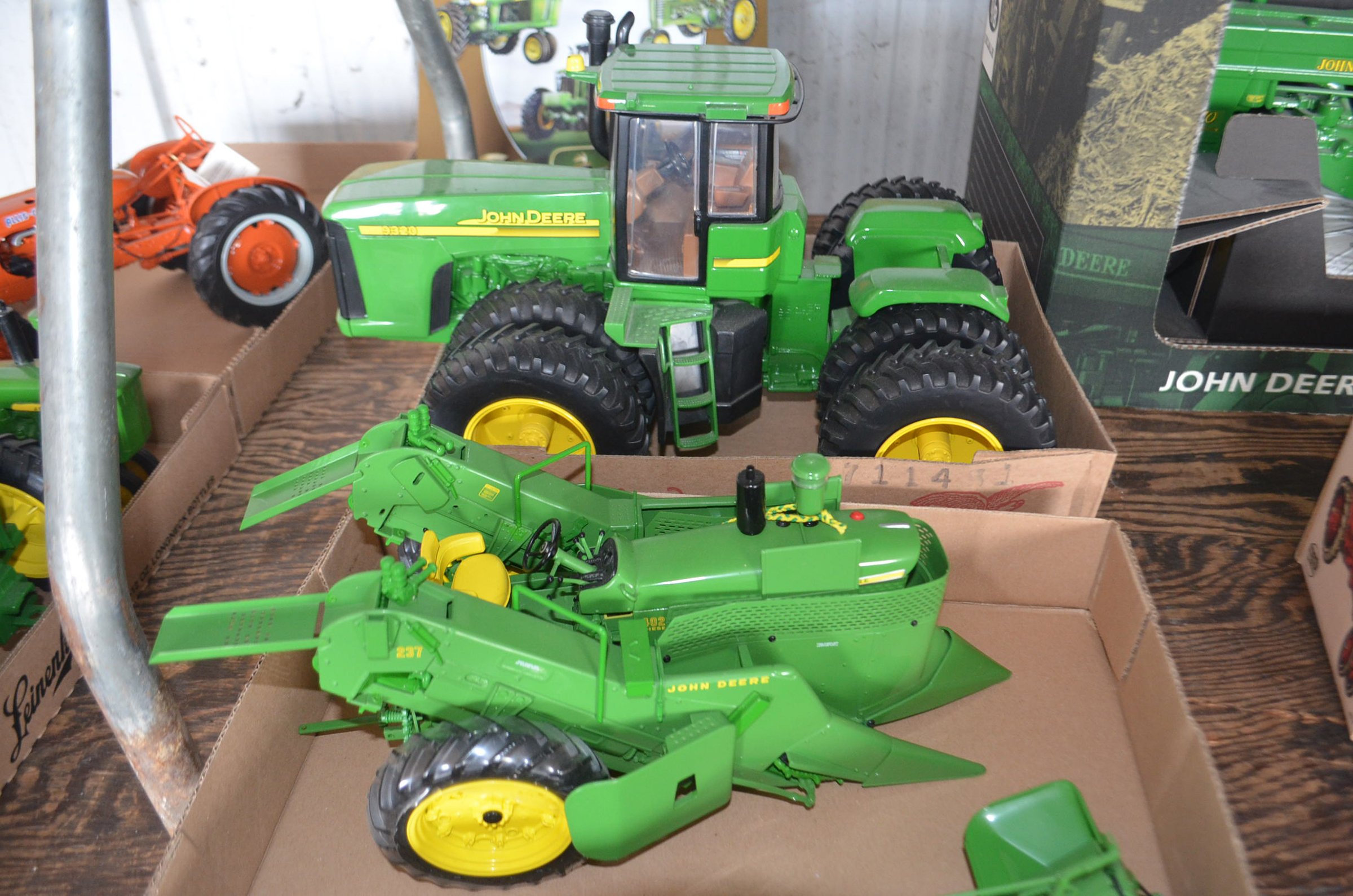 Property photo 82 - PERSONAL PROPERTY ANTIQUE & COLLECTIBLES AUCTION IN DEKALB CO., INDIANA